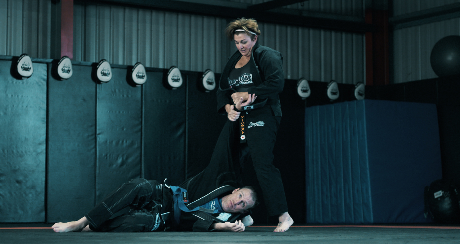 ShePlaysNT-Tiles_0002_QUEENIE_5